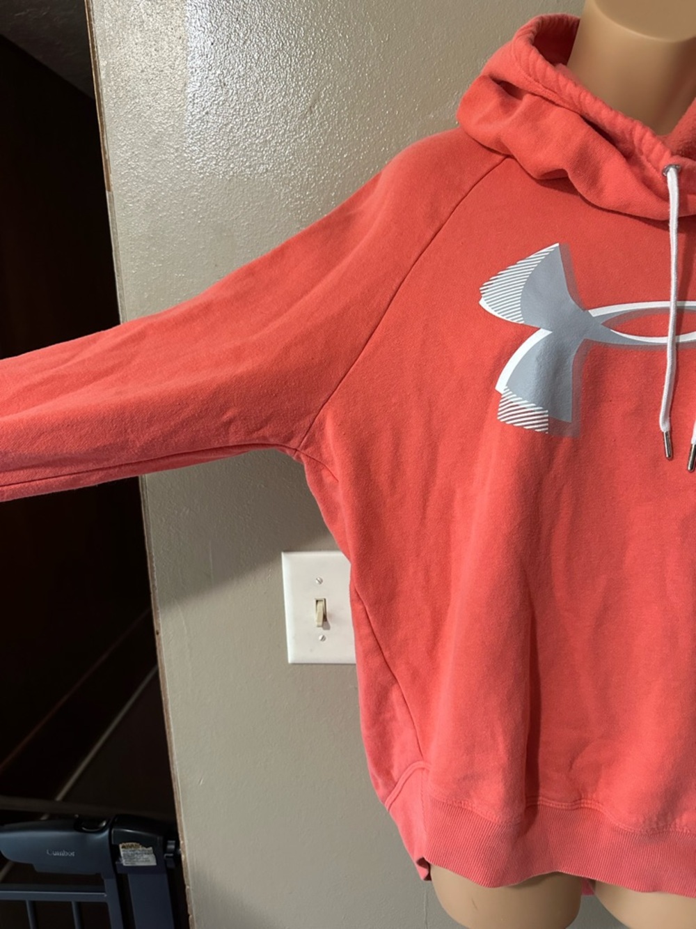 Under Armour Women's Large Coral Loose Fit Hoodie Sweatshirt - Picture 7 of 8